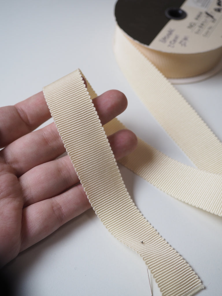 Mokubu Buttermilk Grosgrain Ribbon 25mm