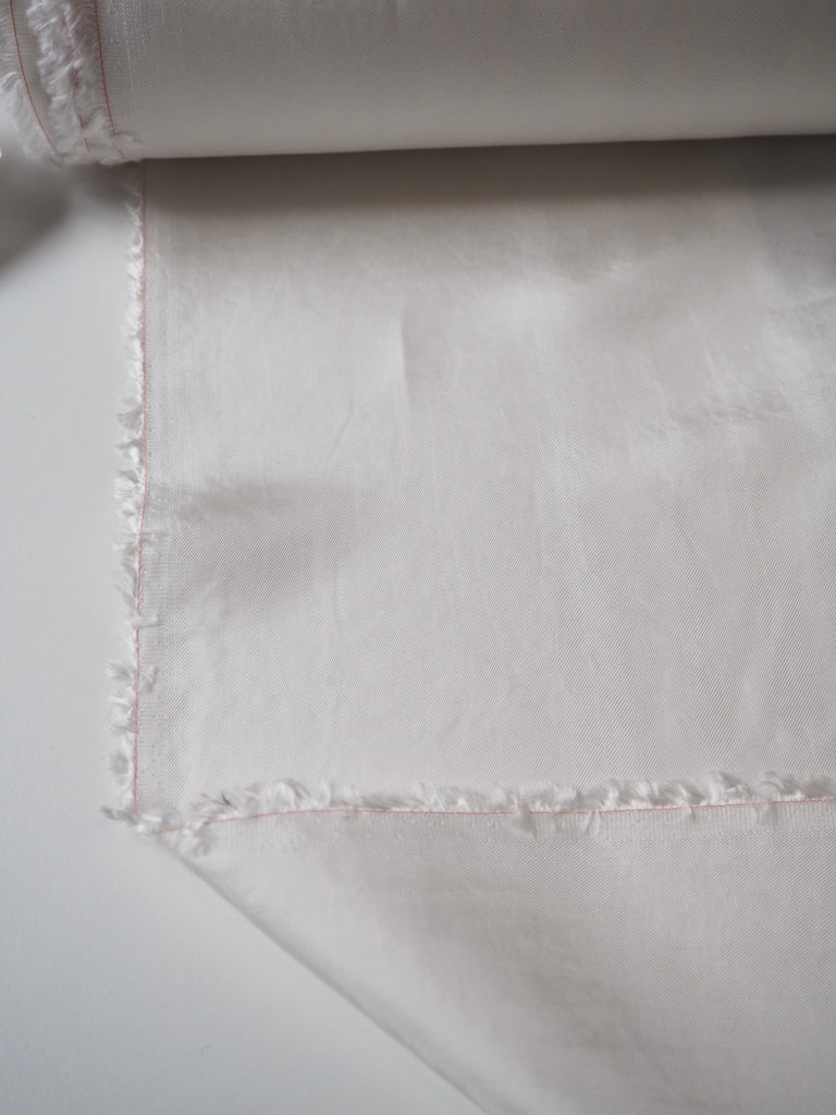 Off White Viscose Satin Twill Lining