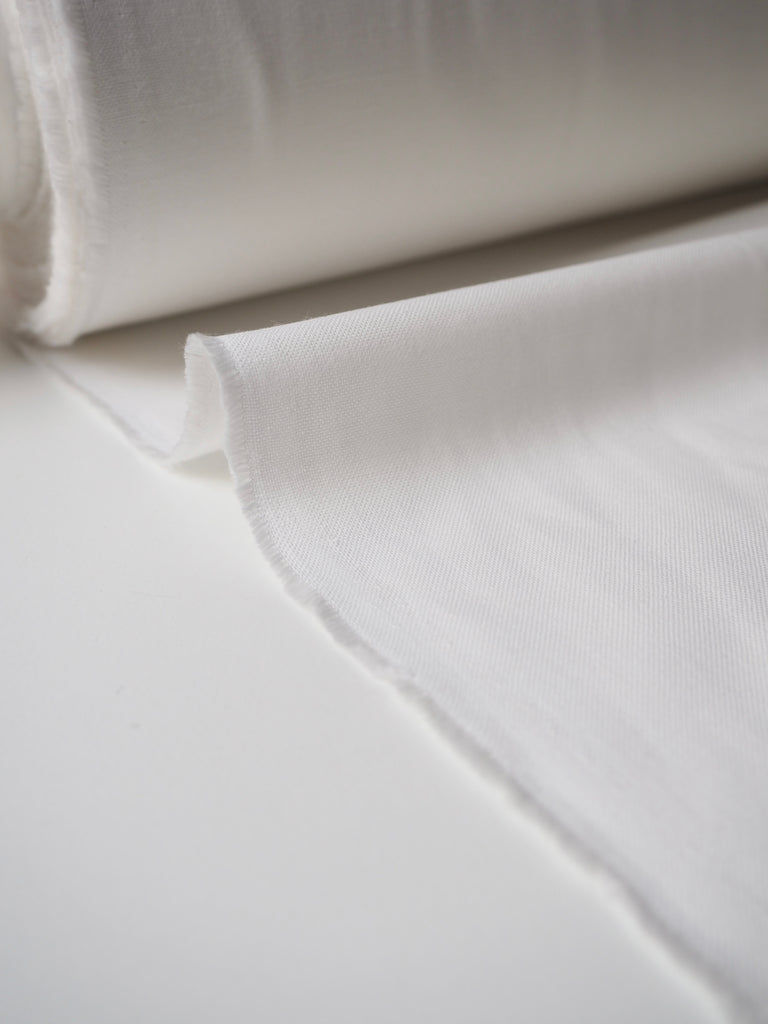 White Cotton Piqué Shirting