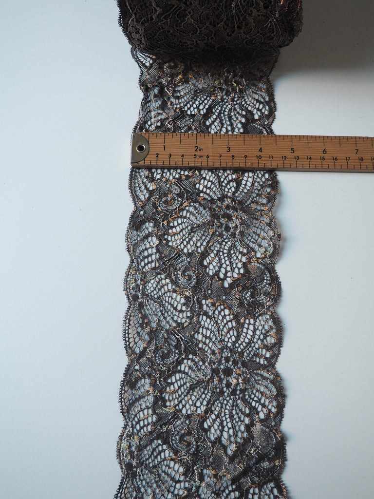 Copper Foliage Foiled Scallop Lace Trim 12cm