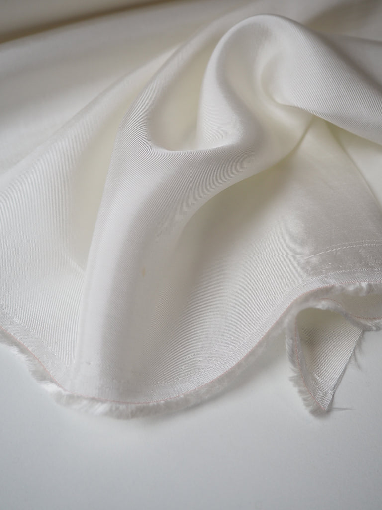 Ivory Viscose Satin Twill Lining