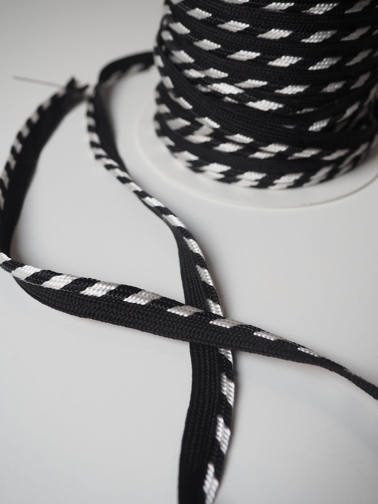 White and Black Stripe Knit Piping 10mm