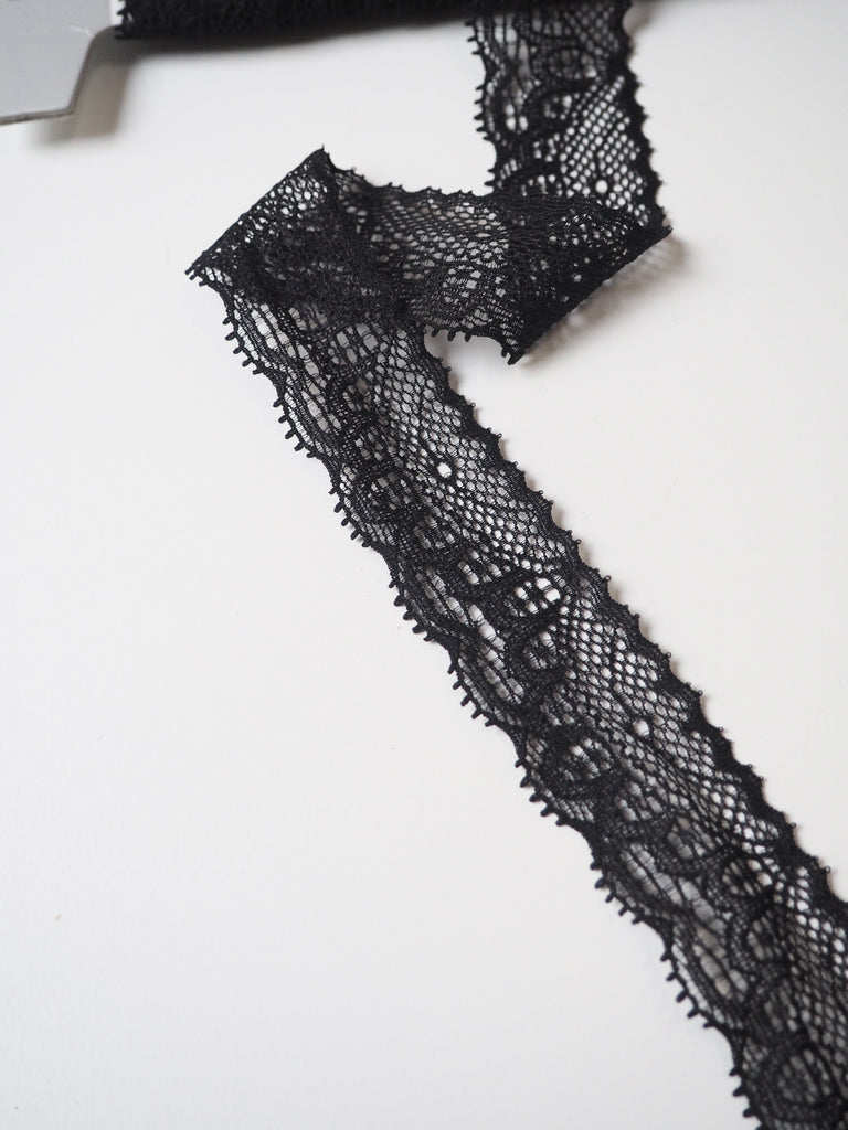 Shindo Black Stretch Lace Trim 28mm