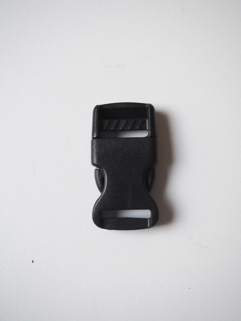 Black Squared Side Release Buckle 16mm