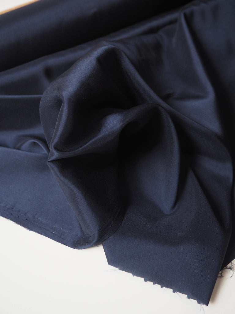 Navy Acetate/Polyester Lining