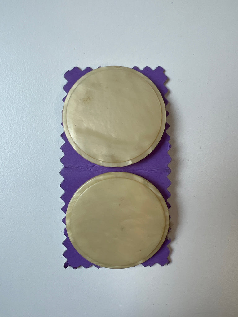 Vintage Buttons 43mm