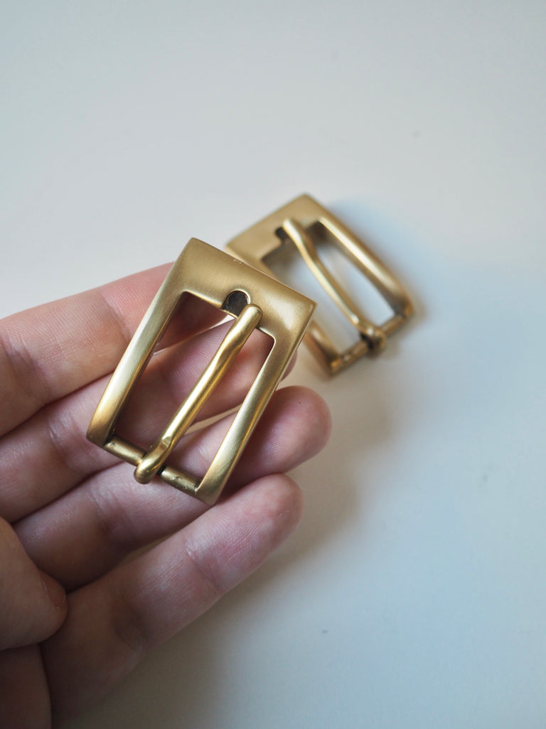 Chunky Gold Buckle 48mm