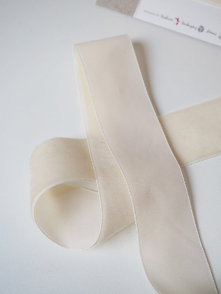 Berisfords Cream Velvet Ribbon 36mm