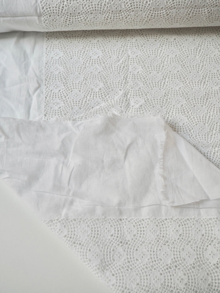 White Floral Guipure Cotton/Viscose