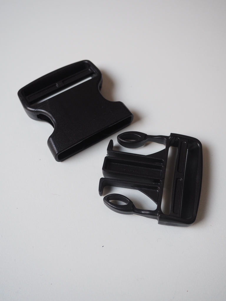 Black Dual Adjust Side Release Buckle 50mm