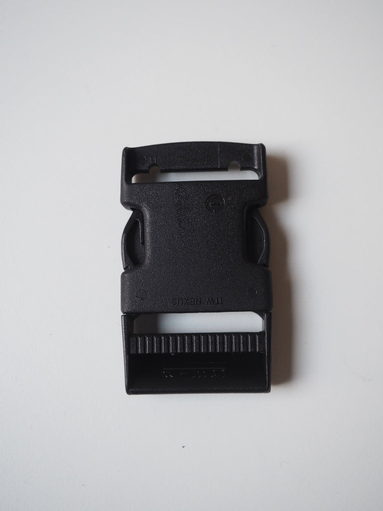 Black Squared Side Release Buckle 40mm