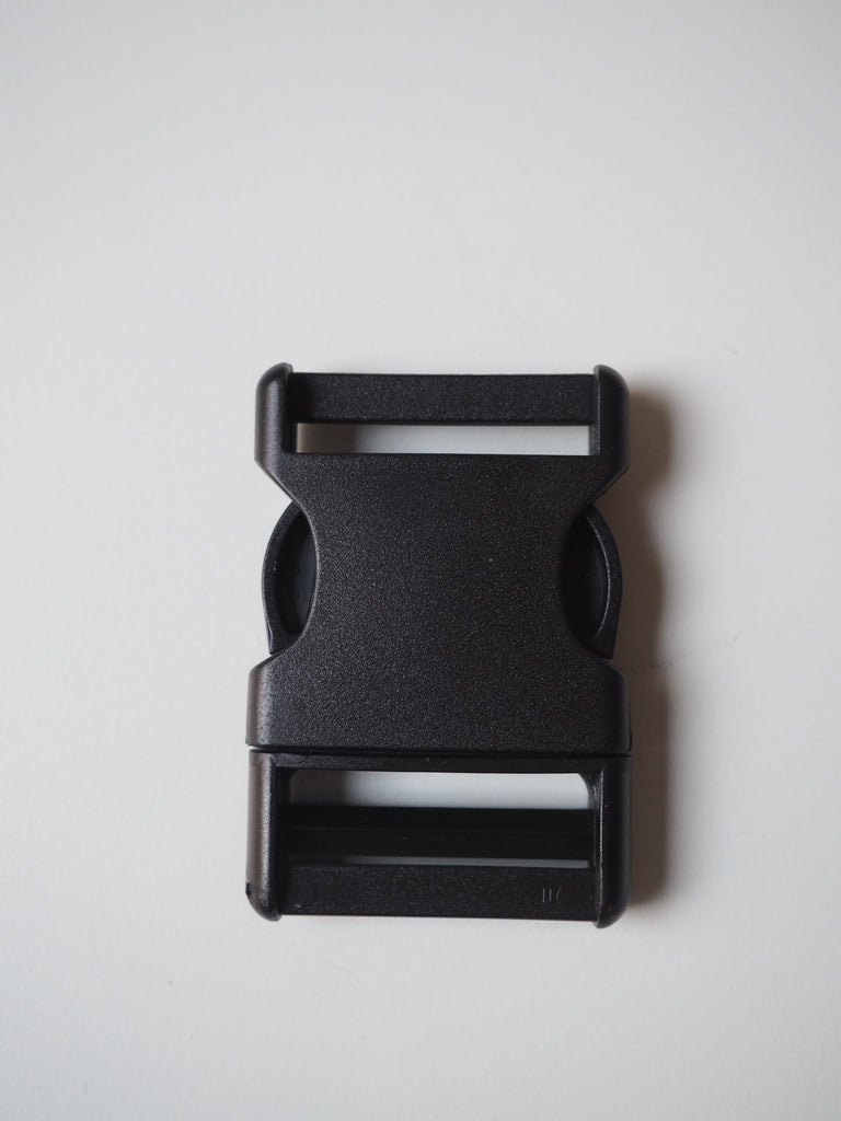 Black Squared Side Release Buckle 40mm