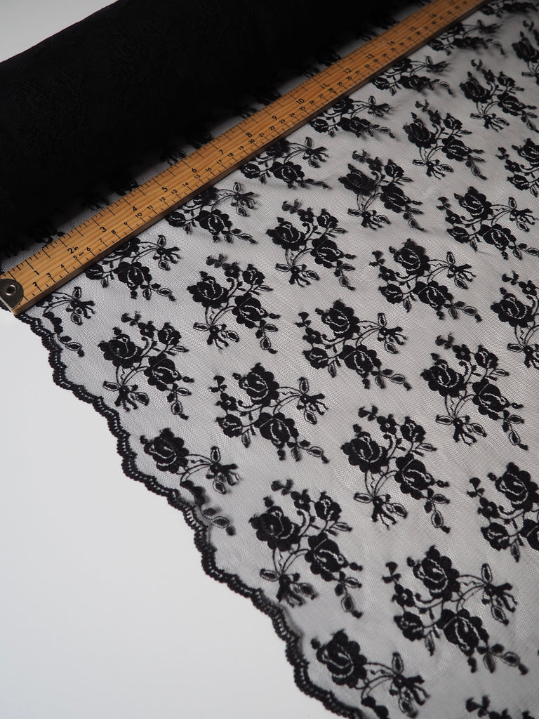 Black Peony Bouquet Scallop Lace