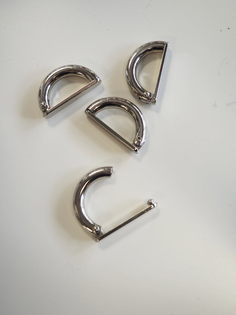 Silver Bridge Hook 3cm