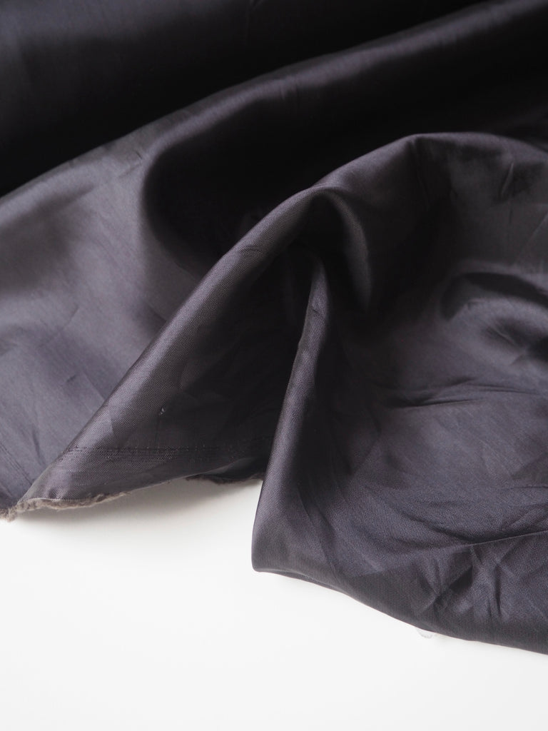 Umber Acetate/Cupro Taffeta Lining