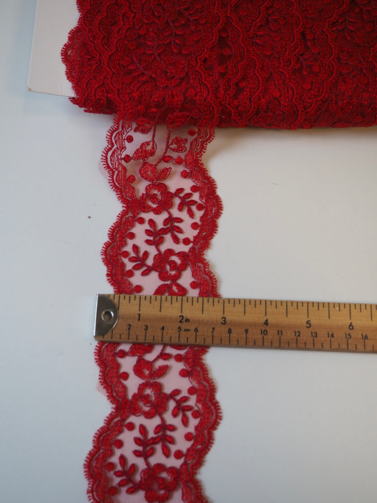 Rouge Rose Garland Scallop Lace Trim 6cm