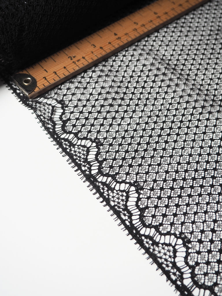 Black Diamond Scallop Lace