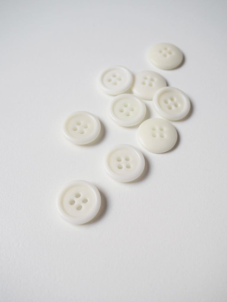 Cream Rimmed Corozo Buttons 15mm/23L