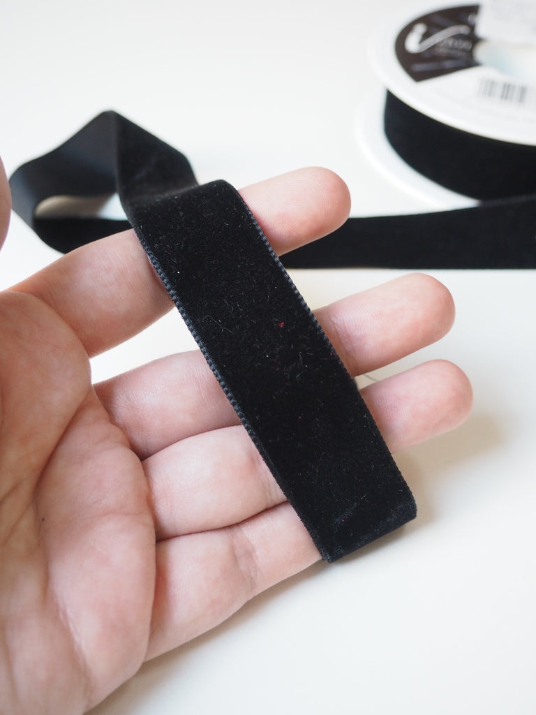 Berisfords Black Velvet Ribbon 22mm