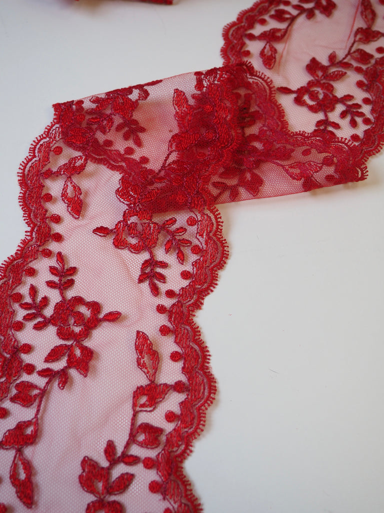 Rouge Rose Garland Scallop Lace Trim 9.5cm