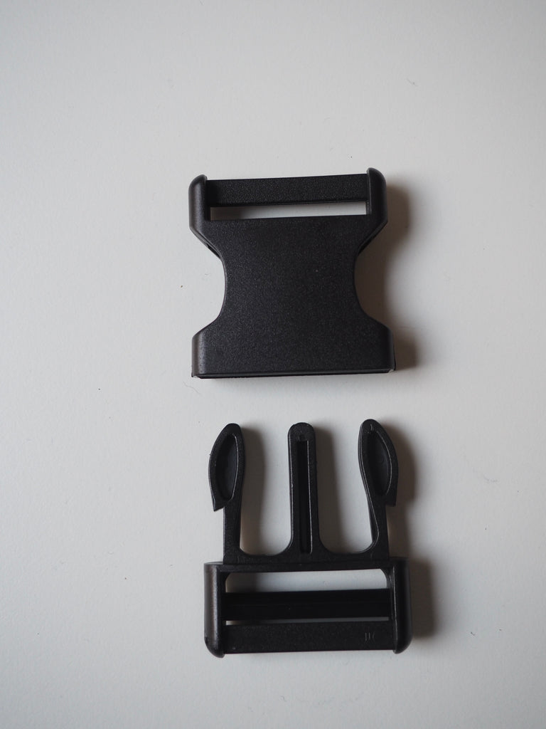 Black Squared Side Release Buckle 40mm