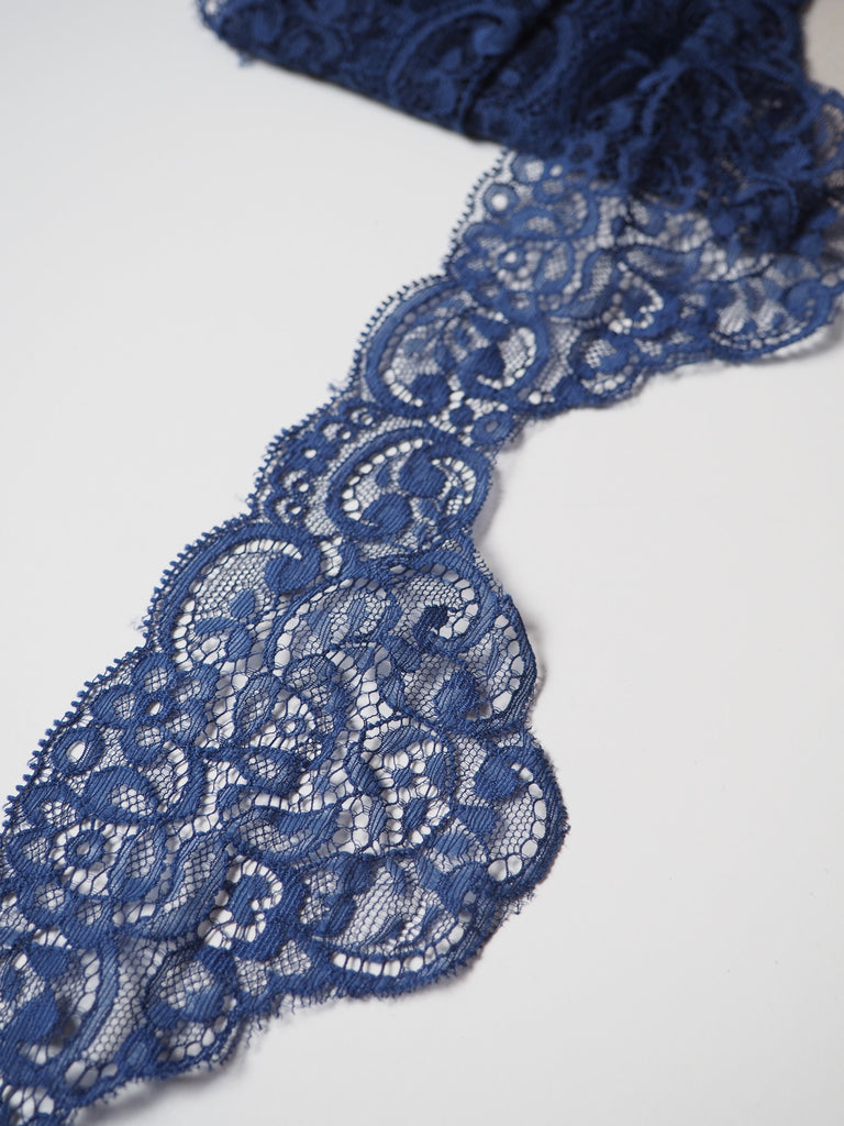 Marine Drop Scallop Lace Trim 8.5cm