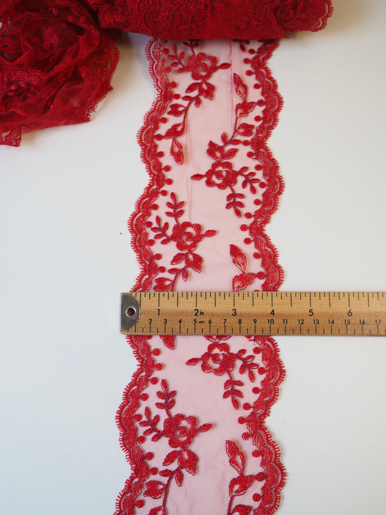 Rouge Rose Garland Scallop Lace Trim 9.5cm