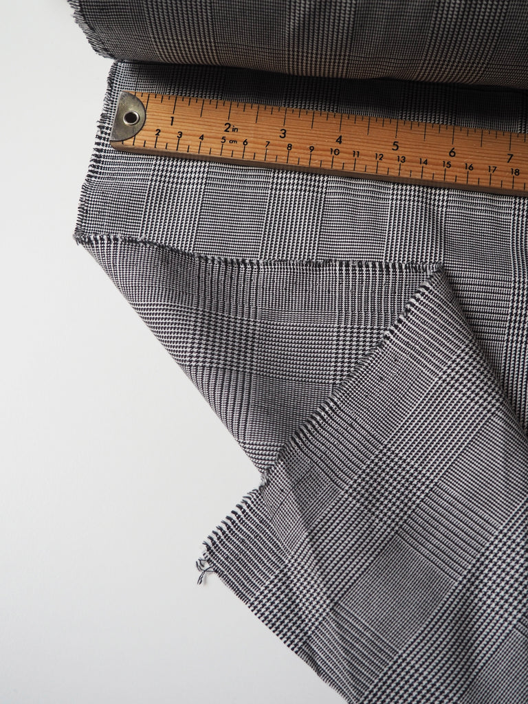 Monochrome Cotton/Viscose Check