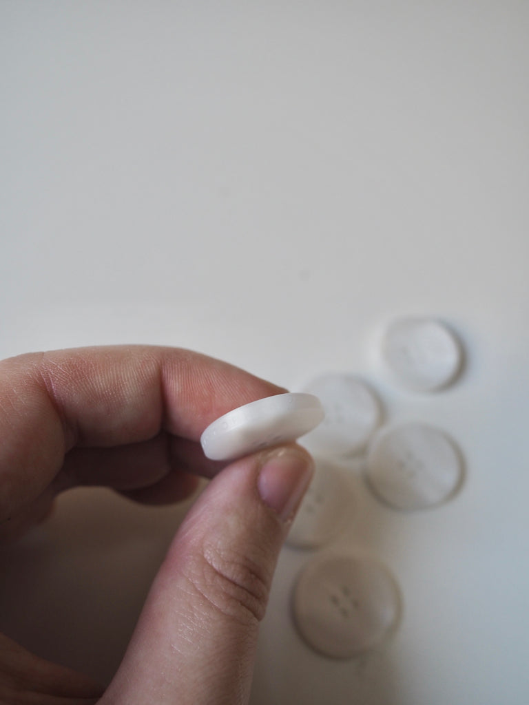 Branded Optic White Faux Horn Buttons 23mm