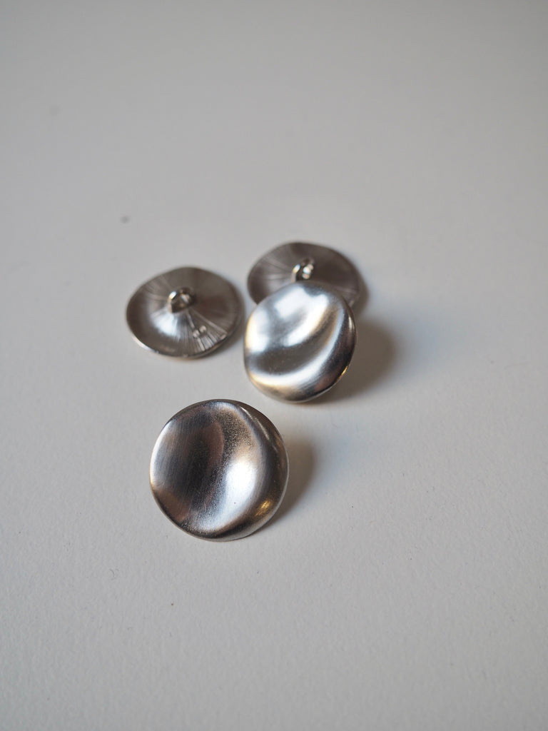 Silver Ripple Shank Buttons 20mm/32L