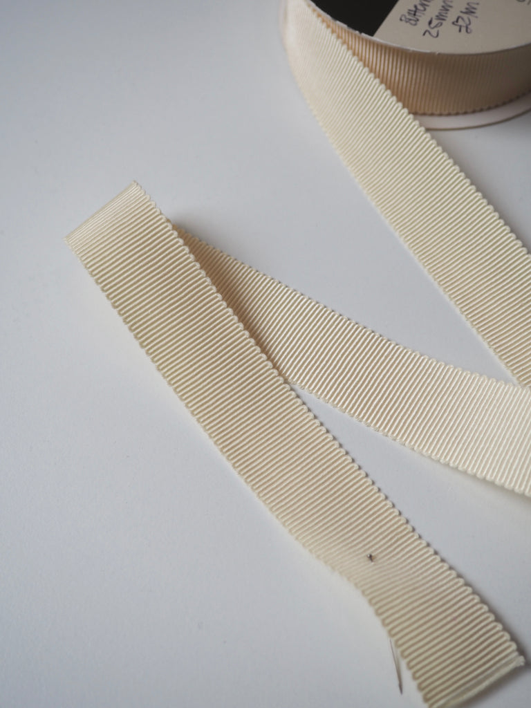 Mokubu Buttermilk Grosgrain Ribbon 25mm