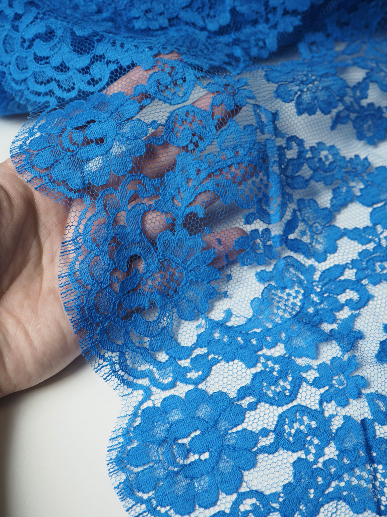 Cobalt Wave Scallop Lace Trim 30cm