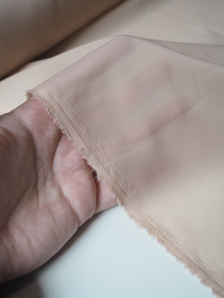 Pink Beige Stretch Silk/Acetate Chiffon Lining