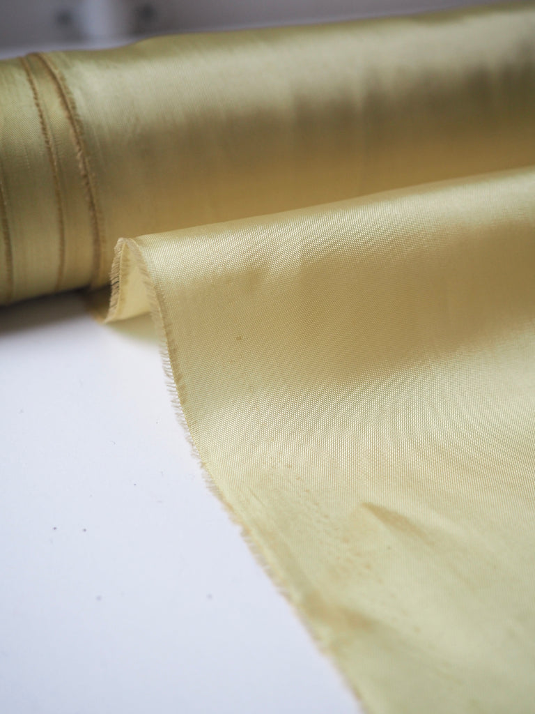 Soft Pineapple Viscose Satin Lining