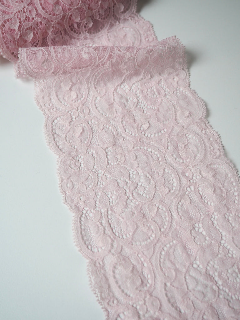 Light Pink Foliage Scallop Lace Trim 13cm