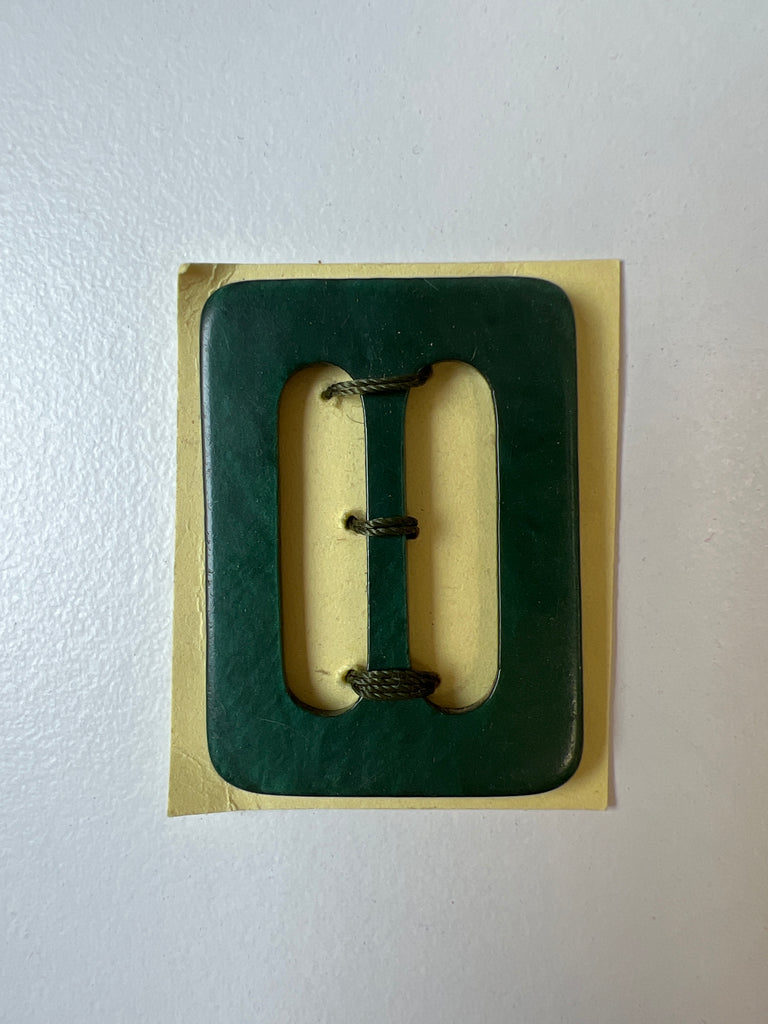 Vintage Buckle 36mm x 26mm