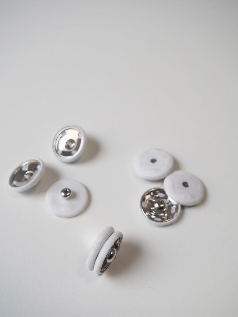 White Fabric Covered Press Studs 19mm