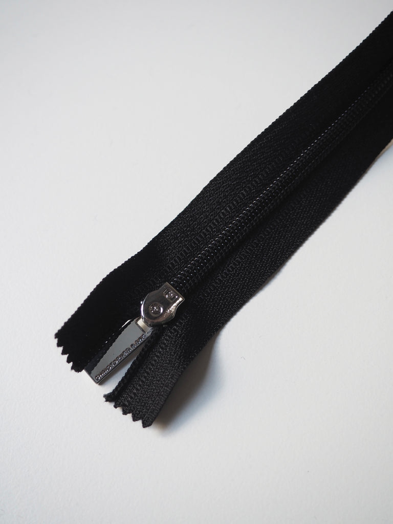 Branded Pull Black Invisible Open-Ended Zips