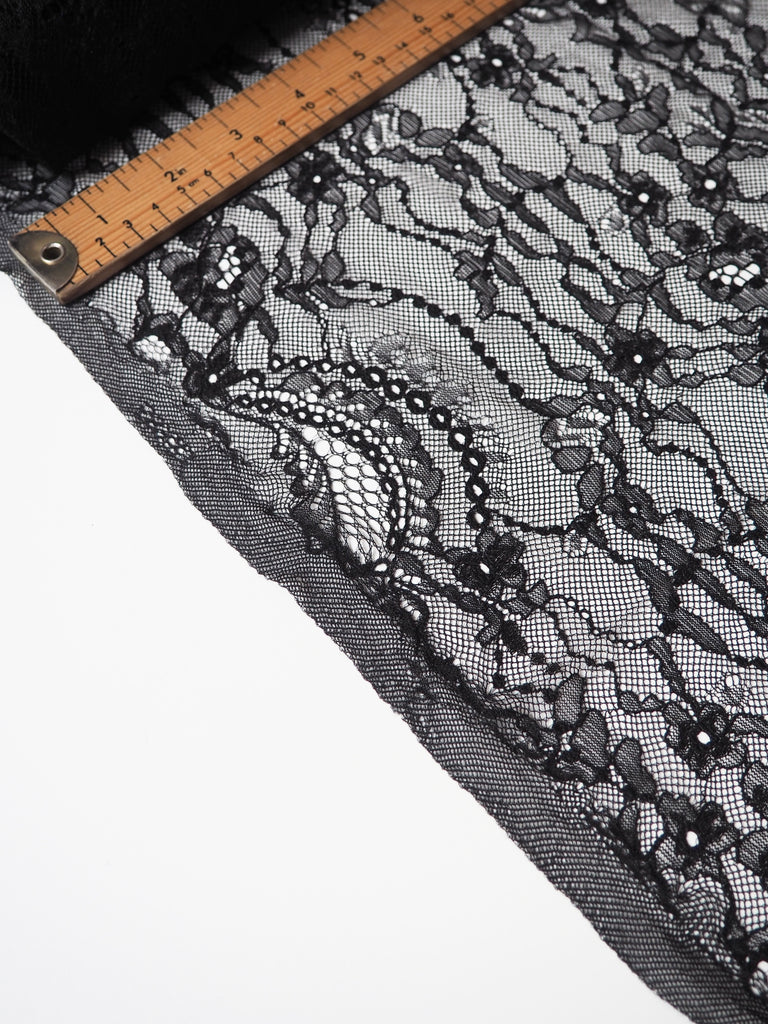 Black Swirl Chantilly Lace