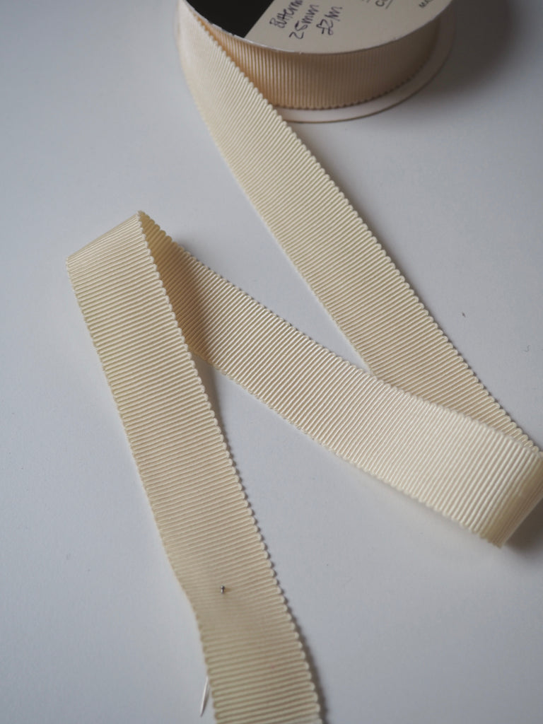 Mokubu Buttermilk Grosgrain Ribbon 25mm