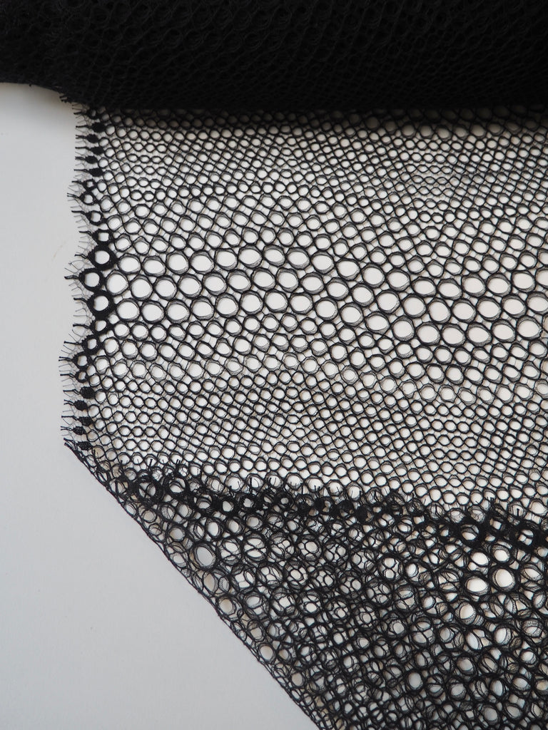 Black Bubble Corded Scallop Lace