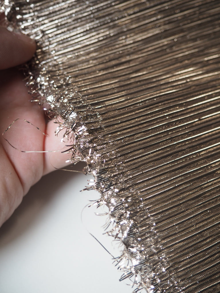 Metallic Rib Cloqué