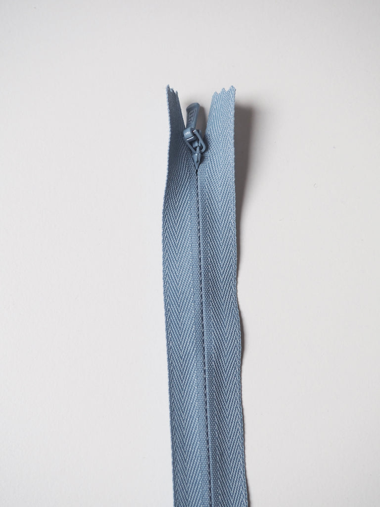 YKK 60cm/23inch Invisible Zips