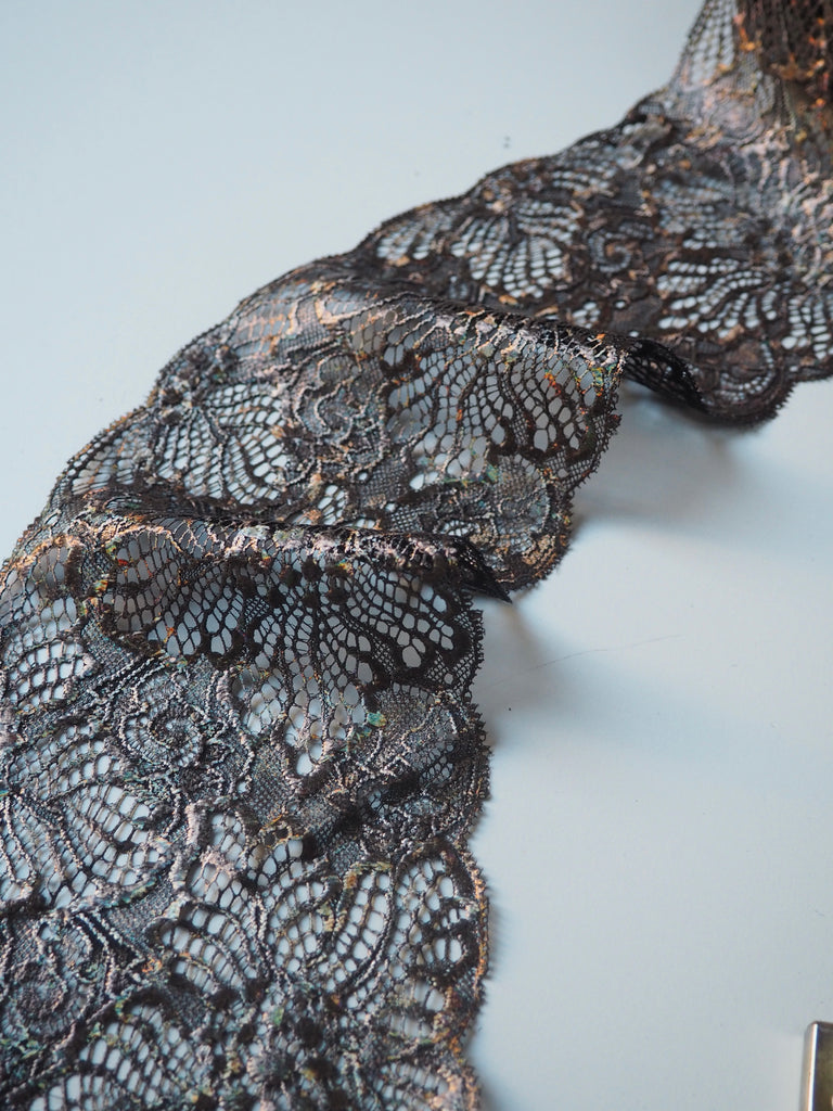 Copper Foliage Foiled Scallop Lace Trim 12cm