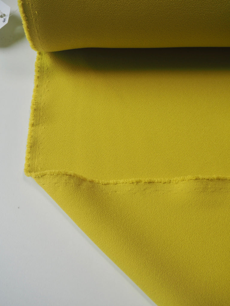 Parakeet Stretch Heavy Crepe