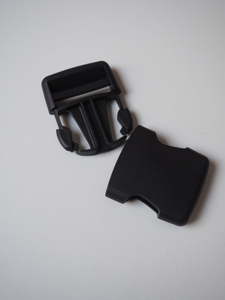 Black Rounded Sleek Side Release Buckle 50mm