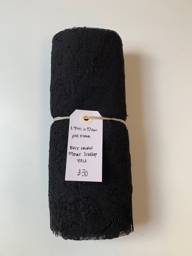 Black Corded Floral Scallop Lace Remnant