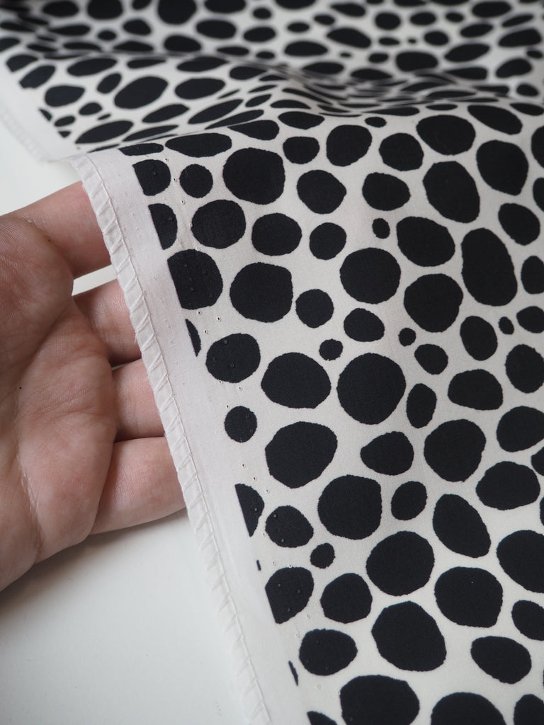 White + Black Spot Light Cotton Poplin