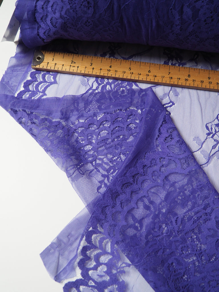 Violet Floral Motif Scallop Lace