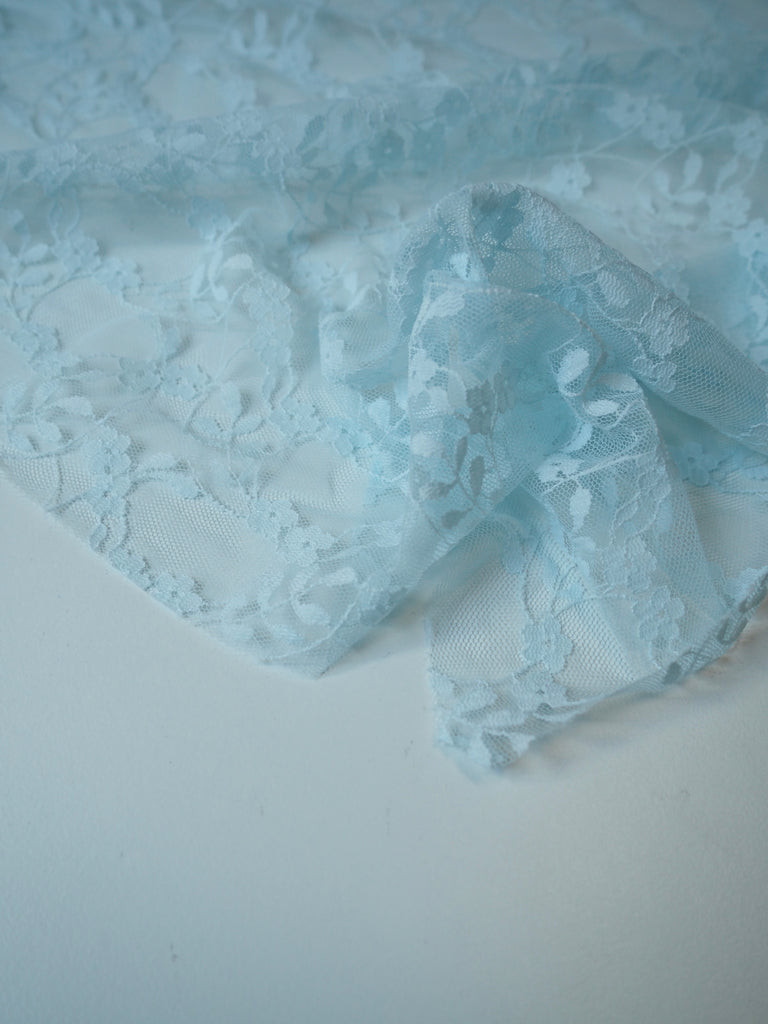 Light Blue Trailing Flower Lace